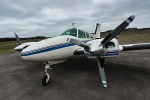 Choosing a Flight School in Florida Versus Illinois