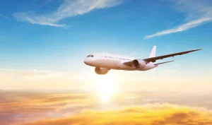Which Flight School Is Best for Becoming a Commercial Pilot?